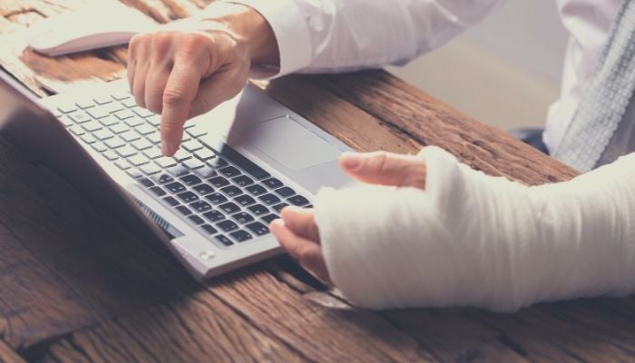 OSHA Log 300 Must Be Posted by February 1 - Complete Payroll