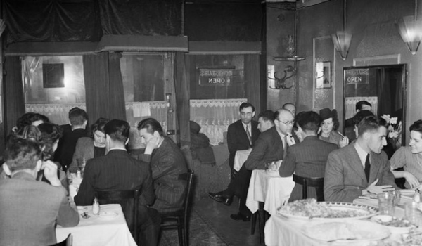Everything Restaurant Owners Should Know about Tips